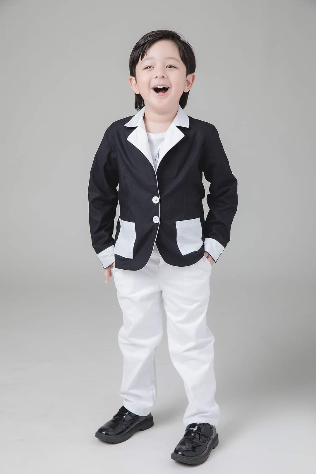 Kids Reversible Suit Set – Two Styles in One (Black & White)