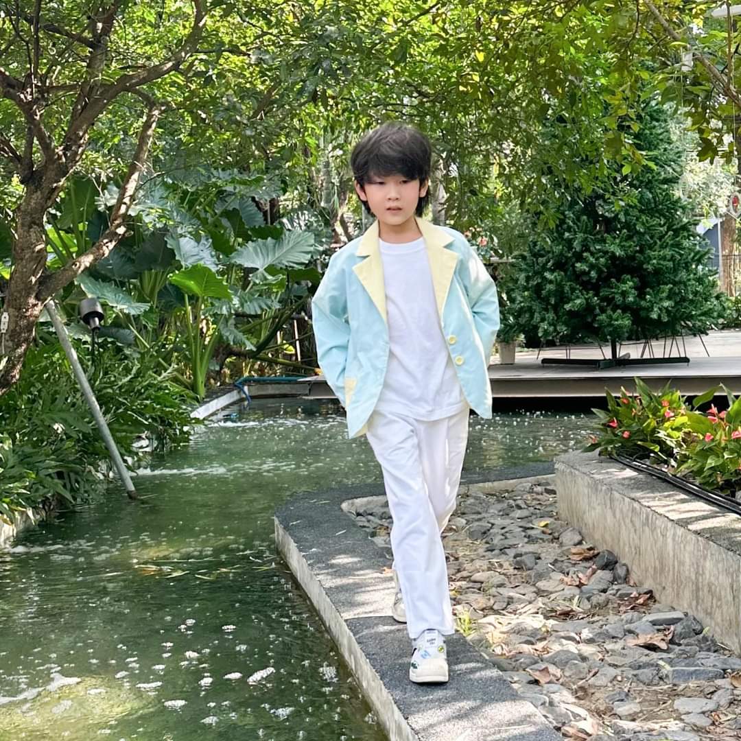 Kids Reversible Pastel Suit – Two Styles in One (Blue & Yellow)